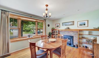 64 Sandy Ln, Burlington, VT 05408