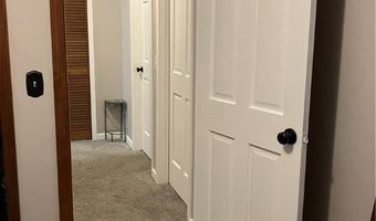 110 Habant Dr, Amherst, OH 44001