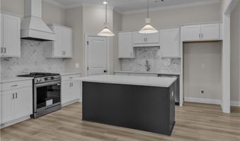 1763 WOODLAND PINES Ln, Auburn, AL 36830