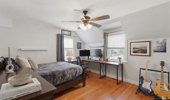 2 Lloyd Pl, Belleville, NJ 07109
