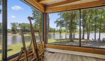 774 Davis Rd, Benton, MS 39039