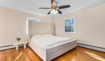 35 Hallville Rd, Exeter, RI 02822