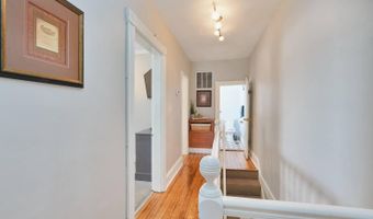 165 KING GEORGE St, Annapolis, MD 21401