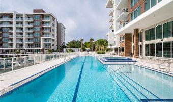 920 N OSCEOLA Ave 403, Clearwater, FL 33755