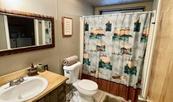56548 Buckmaster St, Bly, OR 97622