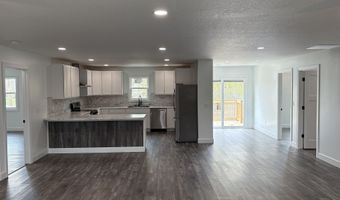 401 W Granville Ave, Albany, IN 47320