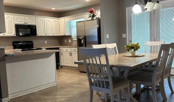 225 Shaw St, Albertville, AL 35950