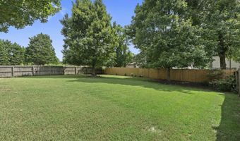 824 Port W Dr, Auburn, GA 30011