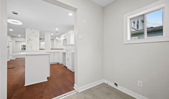 5 Ambridge, Ambridge, PA 15003