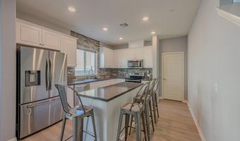 10605 RHODES Ln, Spring Valley, CA 91978