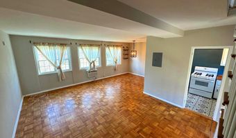 1726 PRESTON Rd, Alexandria, VA 22302