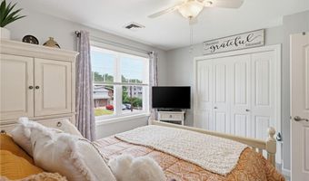 100 Woodlawn Ave 3, North Providence, RI 02904