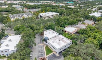 220 N WESTMONTE Dr A, Altamonte Springs, FL 32714