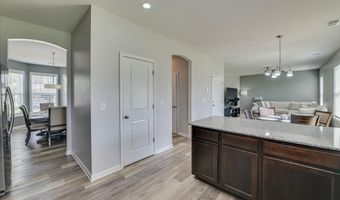 525 Burnaby Ct, Aiken, SC 29801