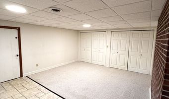 19 Pomeroy Rd, Athens, OH 45701