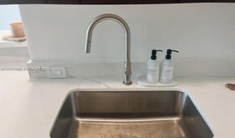 3029 NE 188th St 822, Aventura, FL 33180