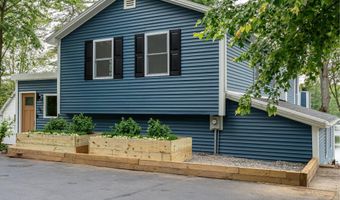 65 Sebbins Pond Dr, Bedford, NH 03110