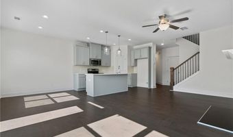 64 Auburn Woods Dr, Auburn, GA 30011