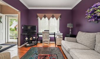 136 Thistle Pond Dr 136, Bloomfield, CT 06002