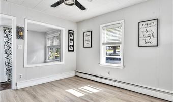 203 Farmington Ave, Cranston, RI 02920