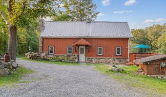 226-248 Barrett Rd, Alloway, NJ 07422