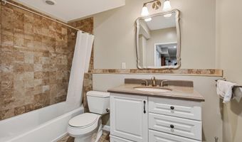 25279 CONNOR Ct, Aldie, VA 20105