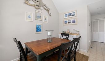 110 Osprey Dr, East Greenwich, RI 02818