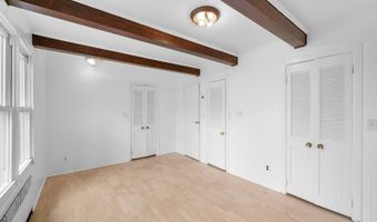 86 W Main St 2, Bergenfield, NJ 07621