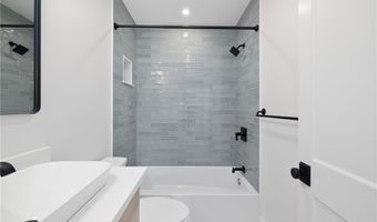 40 Atlantic St, Newport, RI 02840