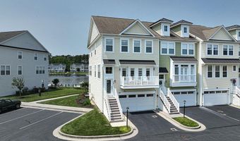 10900 HOLYSTONE Ln 301, Berlin, MD 21811