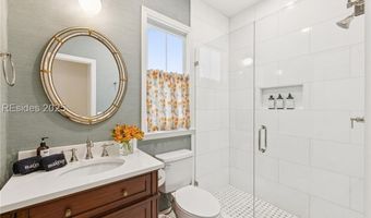 1711 Duke St, Beaufort, SC 29902