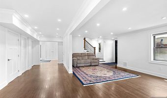 309 Clinton Ave, Bergenfield, NJ 07621