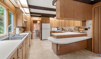 181 Thayer Farms Rd, Attleboro, MA 02703
