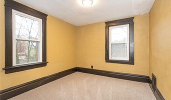 258 Oberlin Ct, Akron, OH 44311