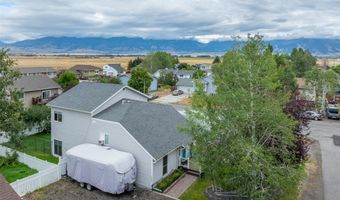 301 Pearl Dr, Belgrade, MT 59714
