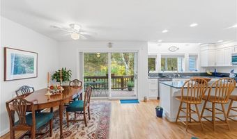 73 Oceanwoods Dr, North Kingstown, RI 02852