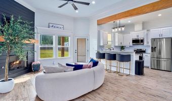 203 Katie Cir, Shreveport, LA 71107
