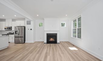 7404 ROCKY CREEK Ter, Annandale, VA 22003