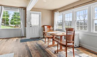 138 Robert Phillips Rd, Bakersville, NC 28705