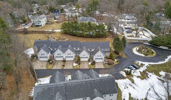 3 Caileigh Ct 3, Andover, MA 01810