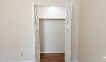 6 Oakwood Dr, Beaufort, SC 29907