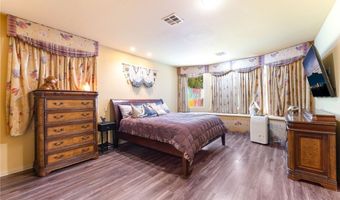 2766 Glen Port St, Las Vegas, NV 89135