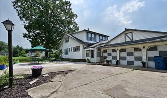 891 Park Ave, Amherst, OH 44001