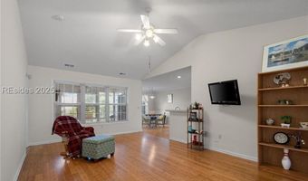 7 Lake Linden Dr, Bluffton, SC 29910