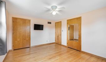 705 11th Ave NW, Austin, MN 55912