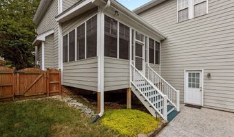1806 White Dogwood Rd, Apex, NC 27502