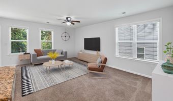 648 Millsgate Cir, Boiling Springs, SC 29316