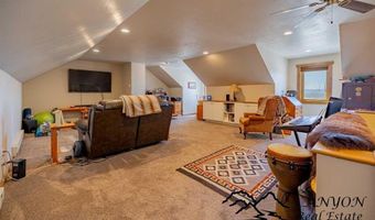 27 Teepee Ring Rd, Clark, WY 82435
