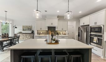 5949 NICKEL BILL JAMES Rd, Benton, AR 72019