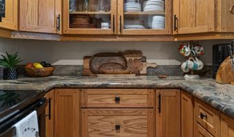 1299 ULUNIU Rd 103E, Kihei, HI 96753